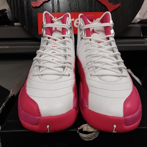 Retro Jordan 12 Dynamic Pink size 7.5 youth - Picture 5 of 12